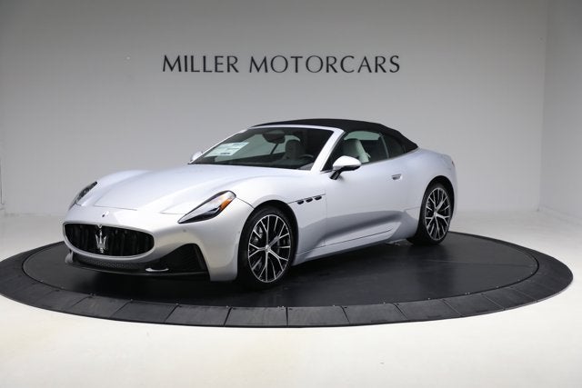 2026 Maserati GranCabrio Modena