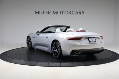 2026 Maserati GranCabrio Modena