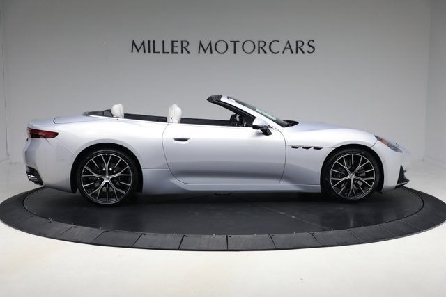 2026 Maserati GranCabrio Modena