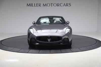 2026 Maserati GranCabrio Modena