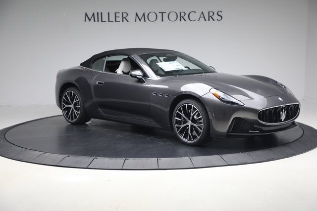 2026 Maserati GranCabrio Modena