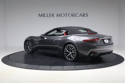 2026 Maserati GranCabrio Modena