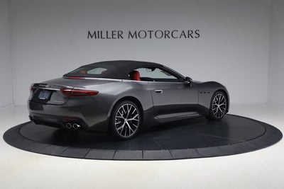 2026 Maserati GranCabrio Modena
