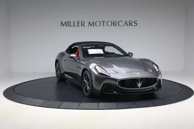 2026 Maserati GranCabrio Modena
