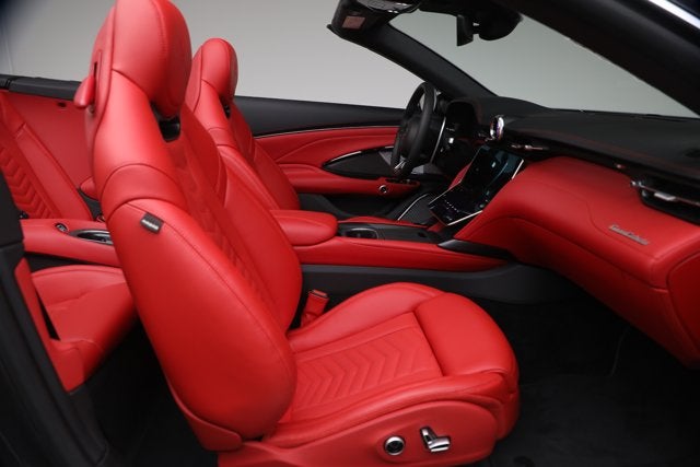 2026 Maserati GranCabrio Modena
