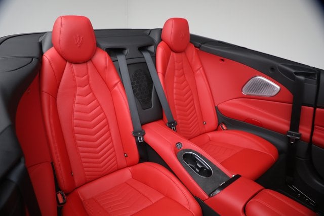 2026 Maserati GranCabrio Modena