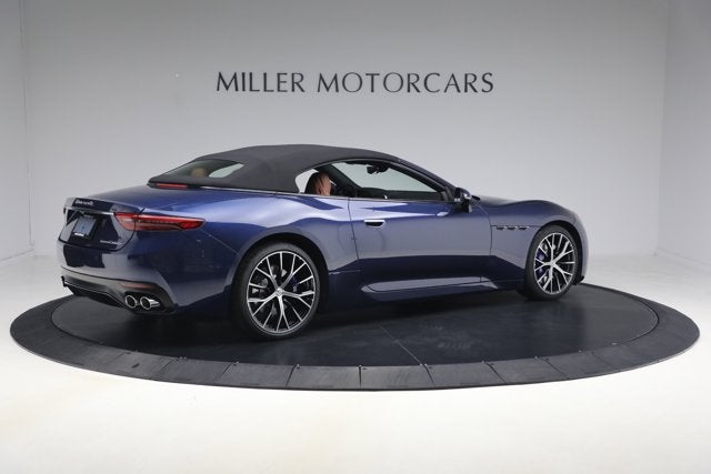 2026 Maserati GranCabrio Modena