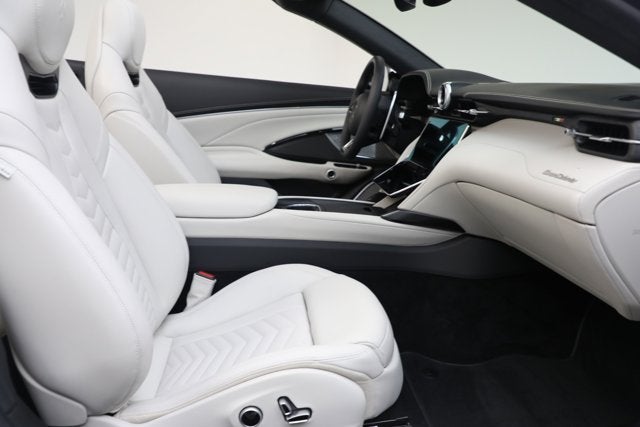 2026 Maserati GranCabrio Modena