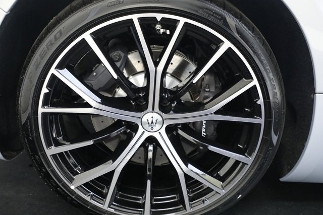 2026 Maserati GranCabrio Modena