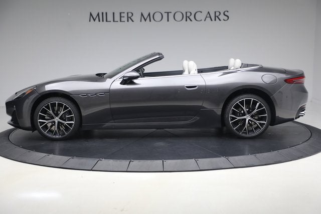 2026 Maserati GranCabrio Modena