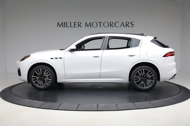 2025 Maserati Grecale 