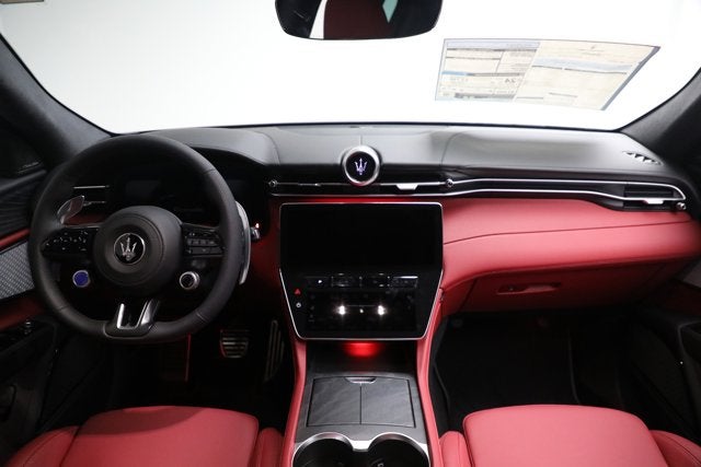 2025 Maserati Grecale 