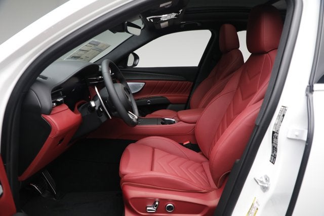 2025 Maserati Grecale 