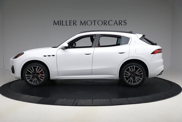 2025 Maserati Grecale 