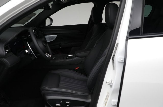 2025 Maserati Grecale Modena