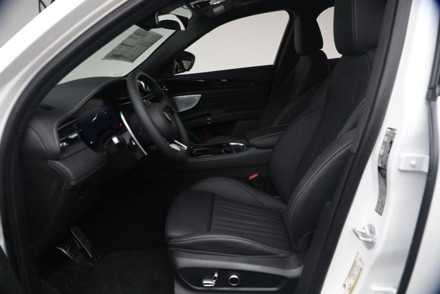 2026 Maserati Grecale Modena