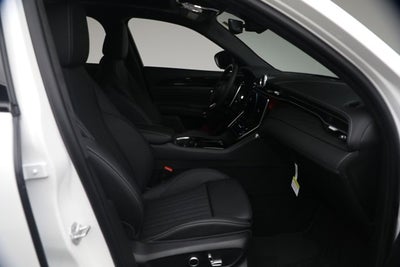 2026 Maserati Grecale Modena