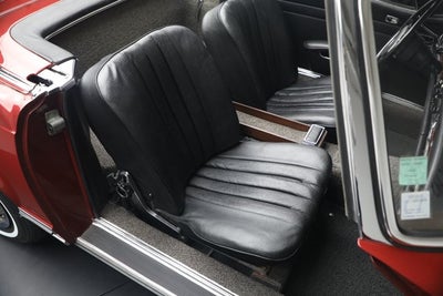 1968 Mercedes-Benz 280SL Base