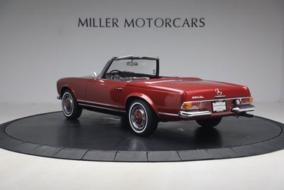 1968 Mercedes-Benz 280SL Base