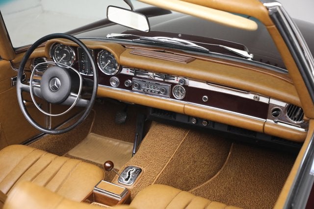 1970 Mercedes-Benz 280SL Base