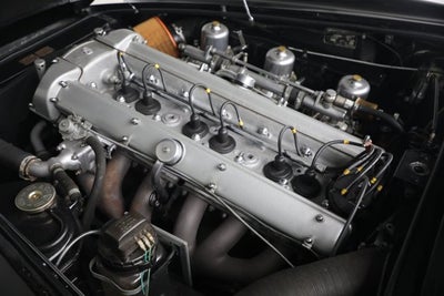 1968 Aston Martin DB6 Base