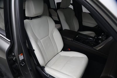 2023 Lexus LX 600 Luxury