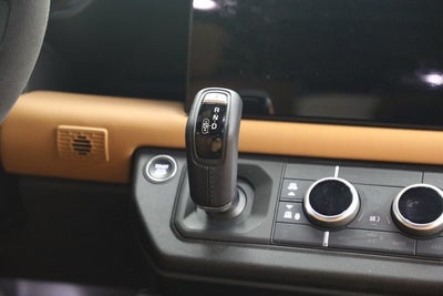 2024 Land Rover Defender 110 V8 P525