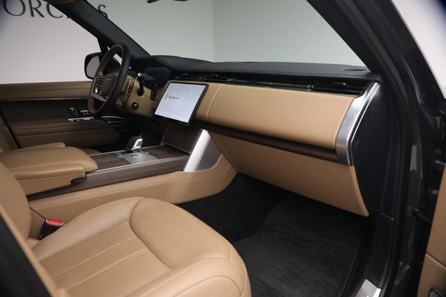 2025 Land Rover Range Rover P530 Autobiography LWB
