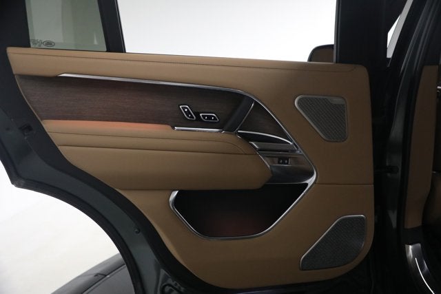2025 Land Rover Range Rover P530 Autobiography LWB