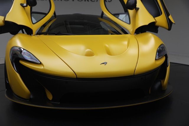 2015 McLaren P1 Base