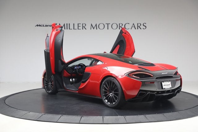 2017 McLaren 570GT Base