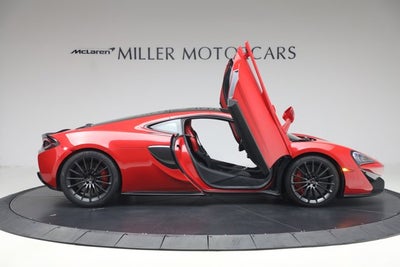 2017 McLaren 570GT Base