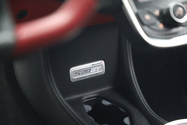 2017 McLaren 570GT Base
