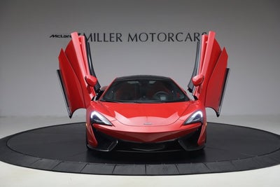2017 McLaren 570GT Base