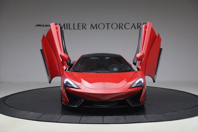 2017 McLaren 570GT Base