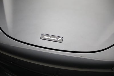 2024 McLaren 750S Spider Performance