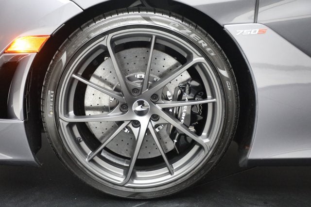 2024 McLaren 750S Spider Performance