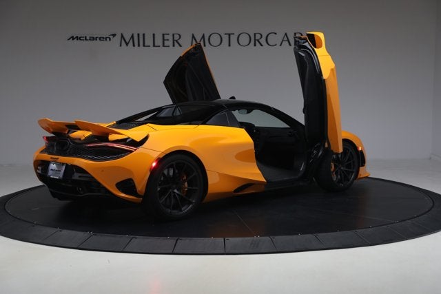2025 McLaren 750S Spider Performance