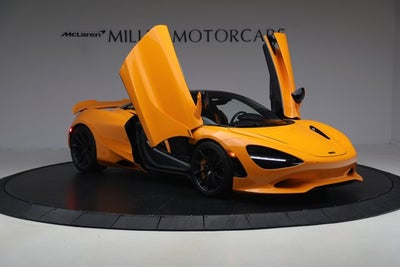 2025 McLaren 750S Spider Performance