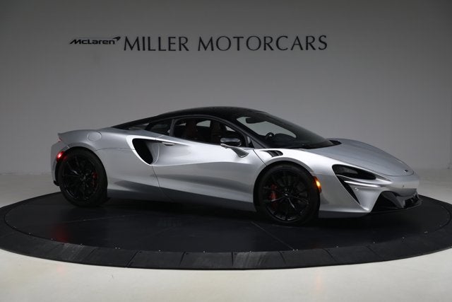 2023 McLaren Artura TechLux