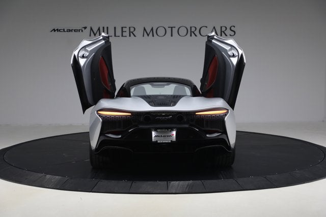 2023 McLaren Artura TechLux