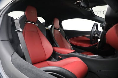 2023 McLaren Artura TechLux