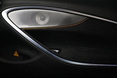 2024 McLaren Artura Performance