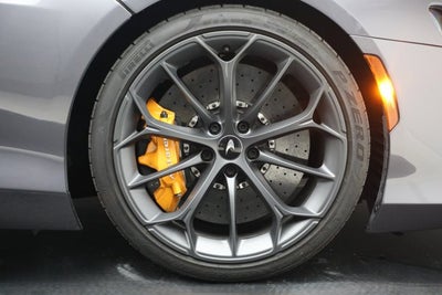 2024 McLaren Artura Performance