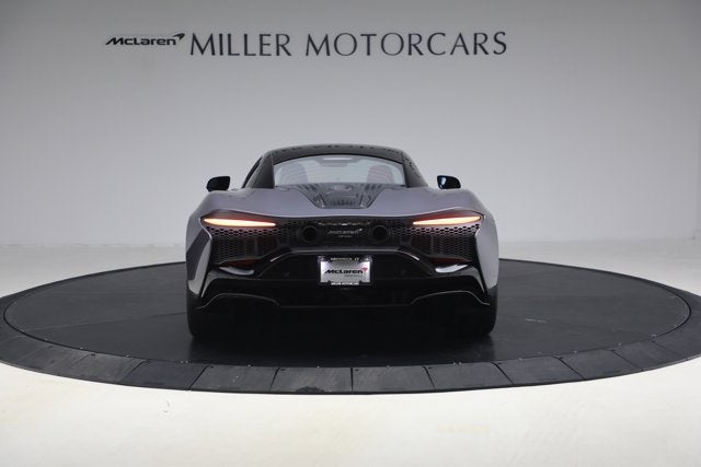 2024 McLaren Artura Performance