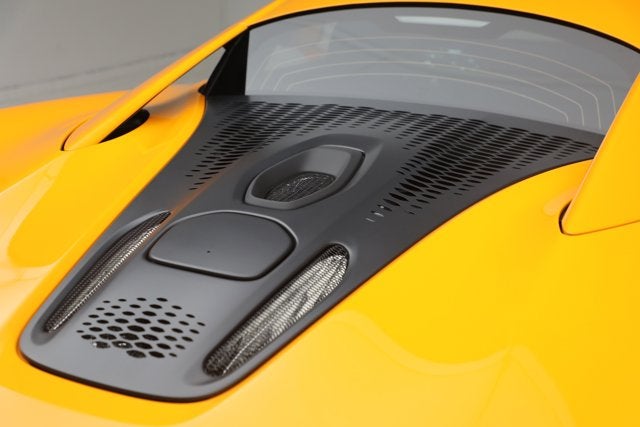 2024 McLaren Artura Performance