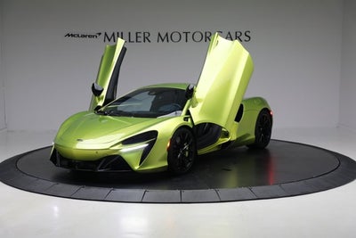 2024 McLaren Artura TechLux