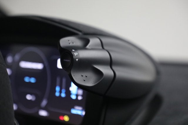 2023 McLaren Artura Base