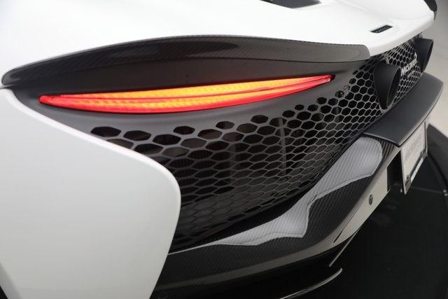 2023 McLaren Artura Base