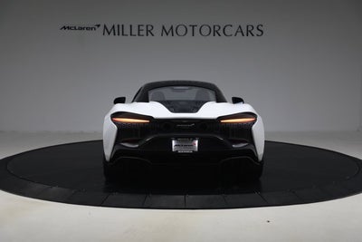 2023 McLaren Artura Base